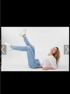 American Eagle 90s Skinny High Rise Stretch Blue Jeans 27W 4 short petite taper